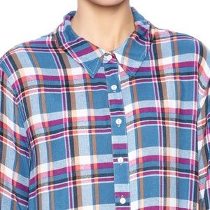 Umgee plaid button down blouse w lace Size S